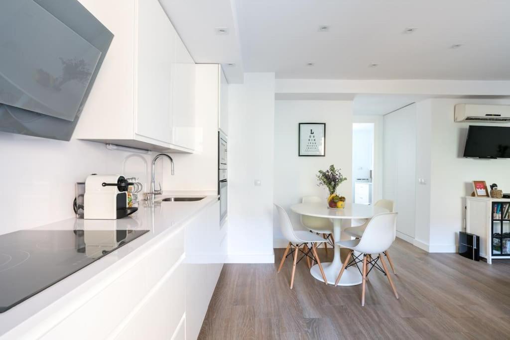 Appartement Moderno En Triana 2 Y Aire Acondicionado *