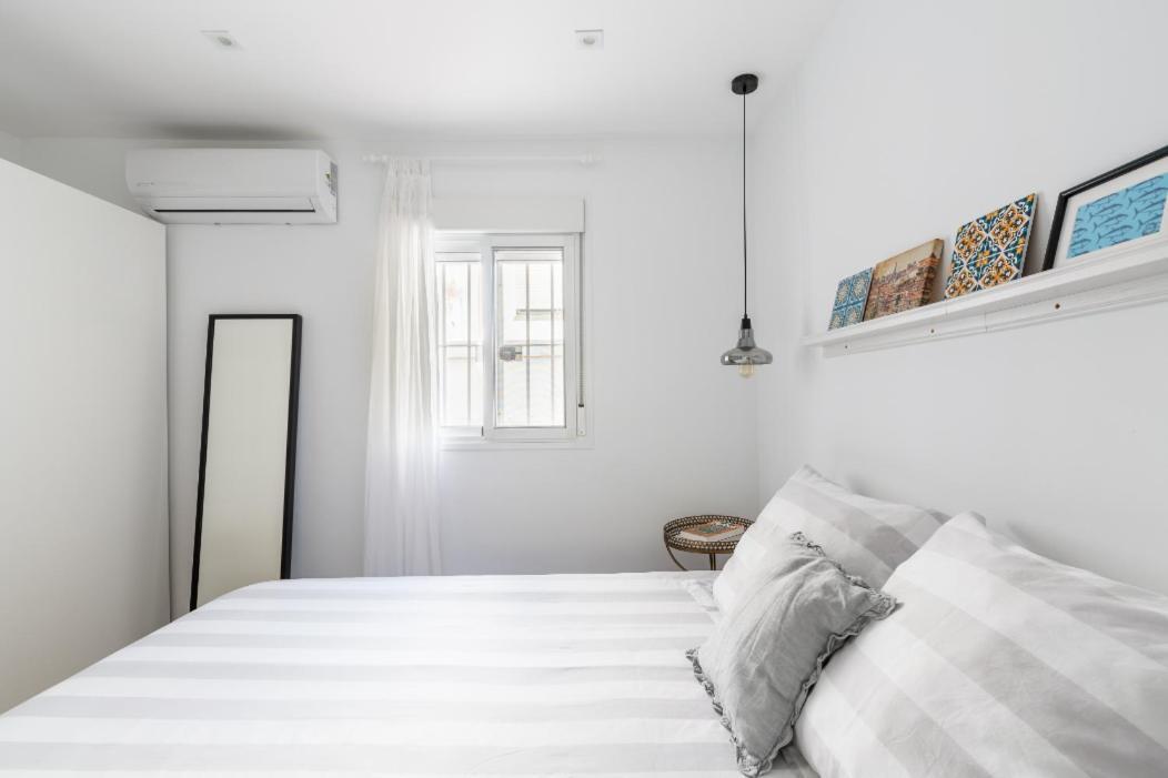 Appartement Moderno En Triana 2 Y Aire Acondicionado *